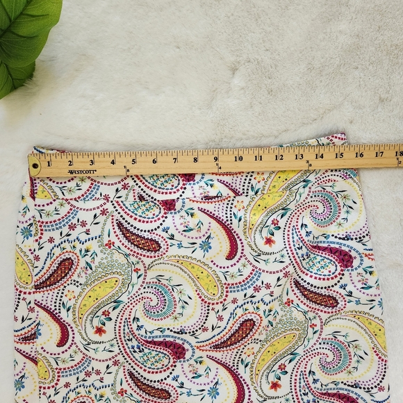 Talbots Pencil Skirt Paisley Print Size 6P - Picture 7 of 10